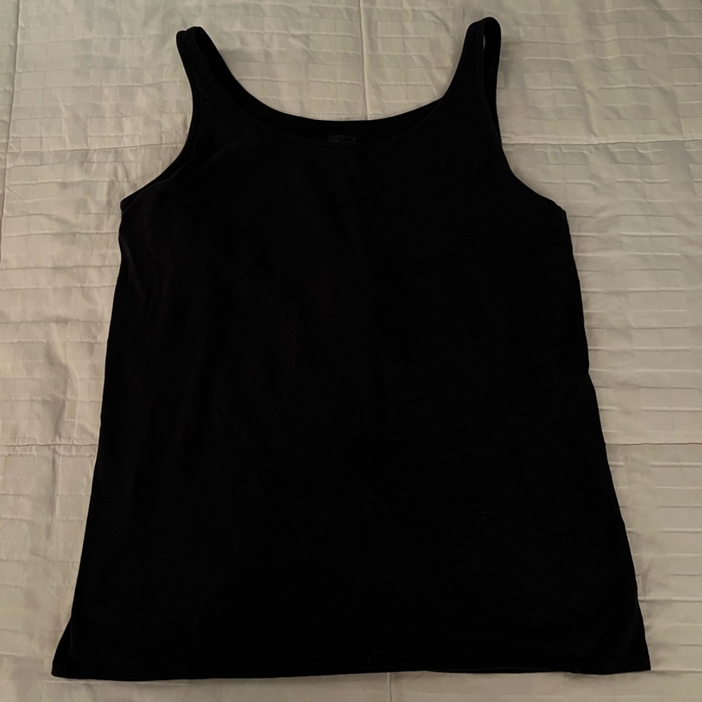 Duluth No Yank Tank with shelf bra || size XL